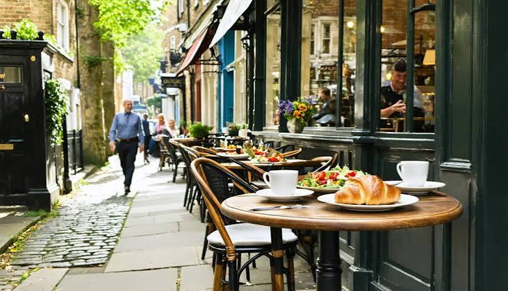 Dining in Marylebone
